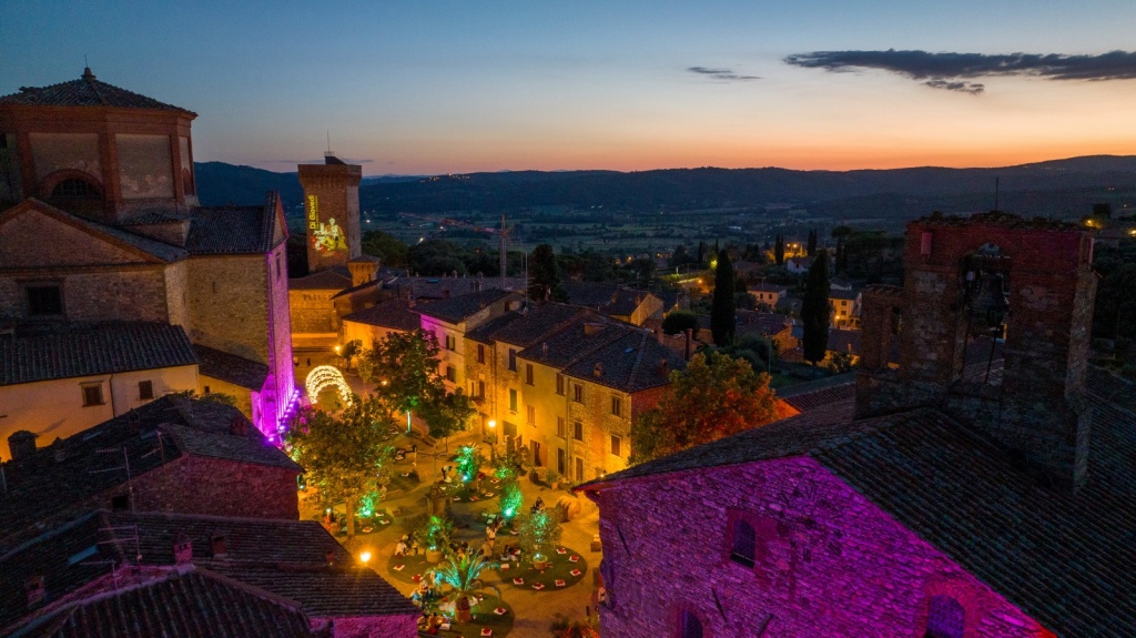 1690557784_Secret_garden_2023_Lucignano_1