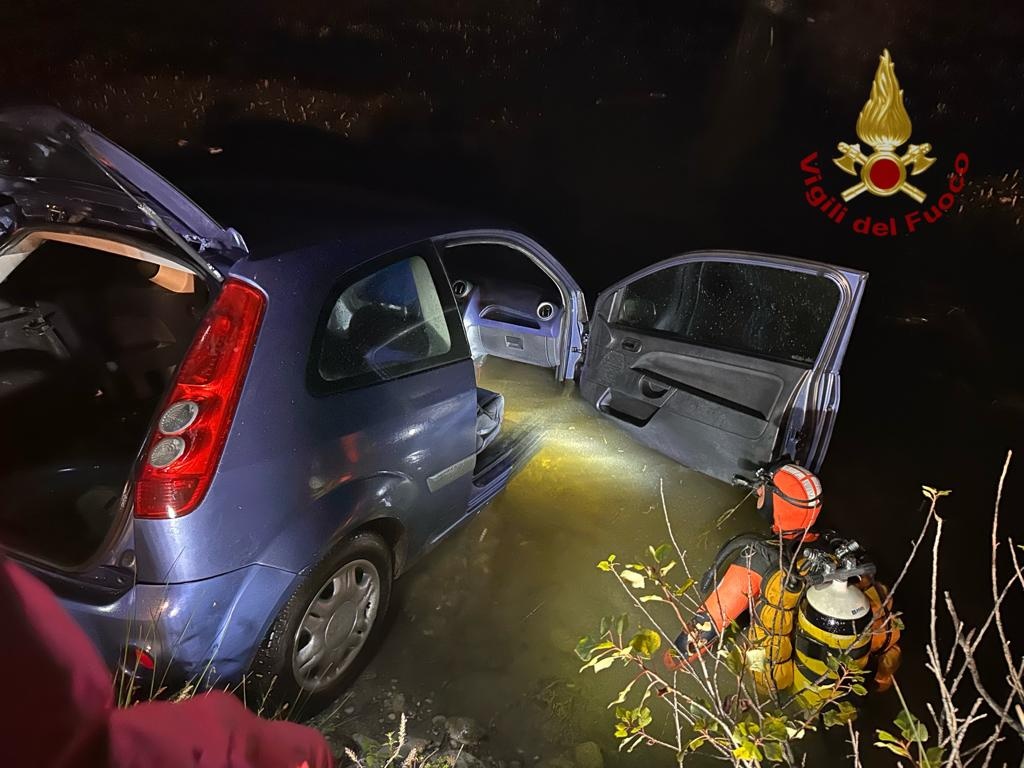 1693740375_auto_lago3