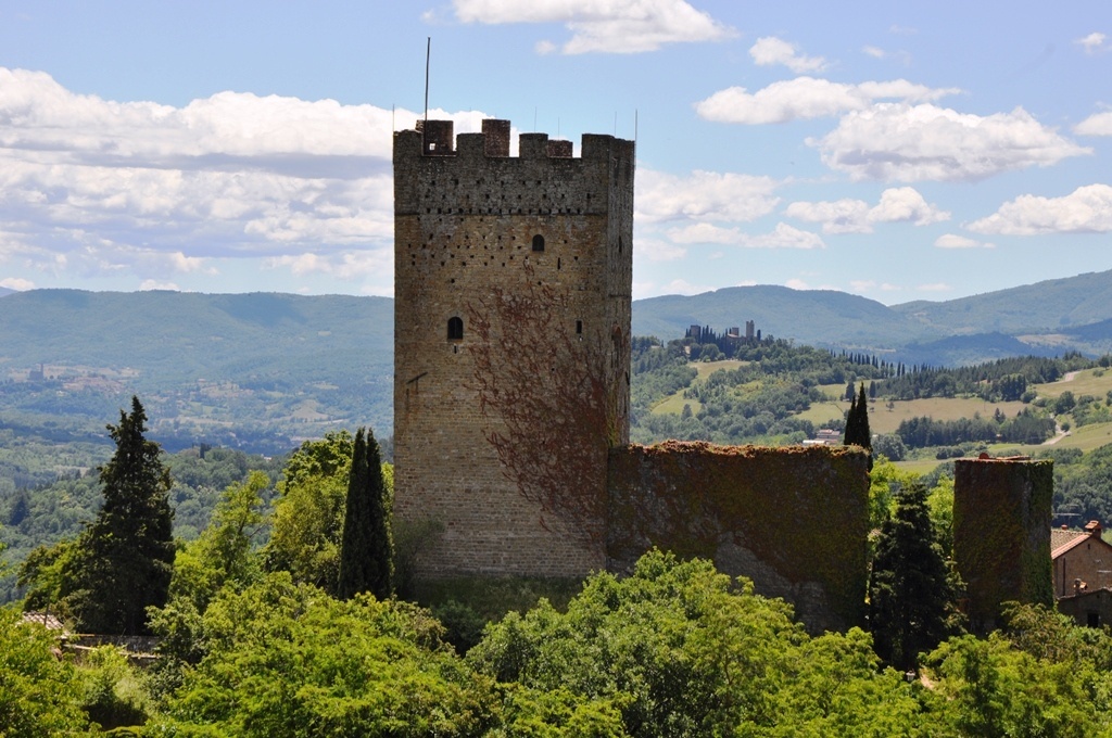 1694582831_1628060567_castello_porciano