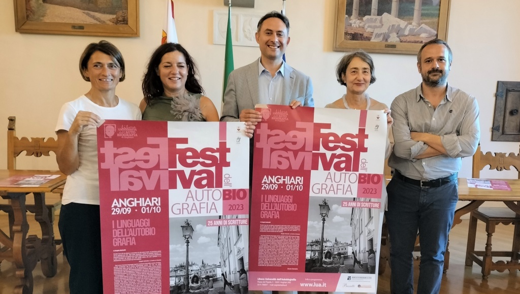 1695216821_foto_conferenza_pre_Festival_dellAutobiografia_2023