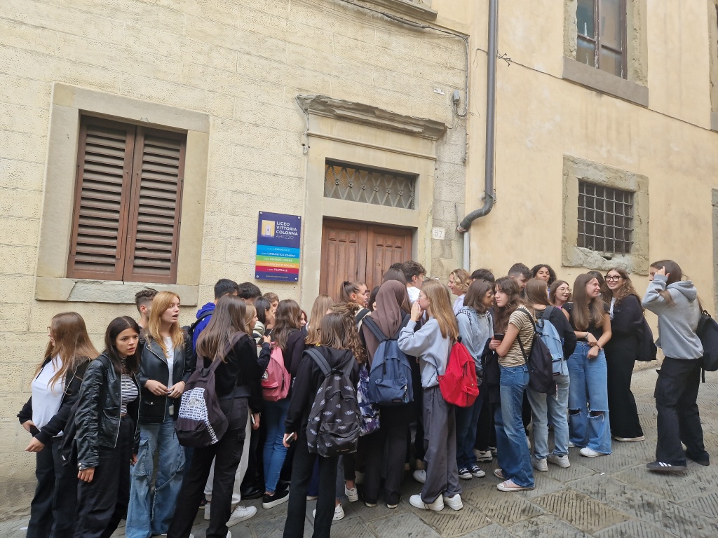 1695369630_liceo_colonna_succursale1