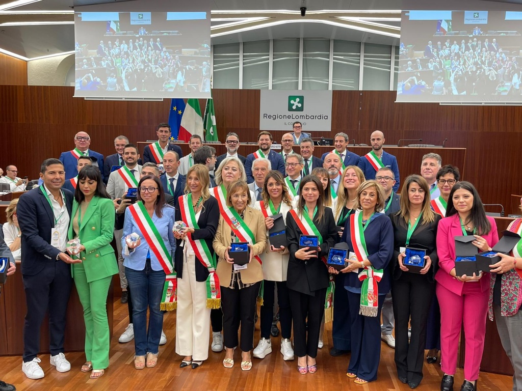 1696315551_foto_di_gruppo