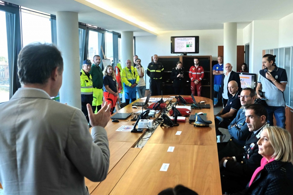 1697206928_sala_protezione_civile6