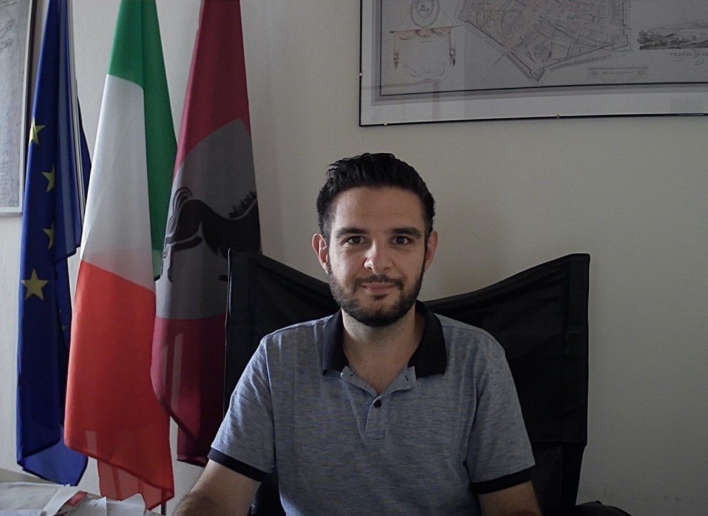 1700590178_Federico_Scapecchi_ufficio_o