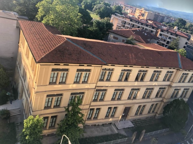 1701267676_scuola_Masaccio_palazzo_Arezzo