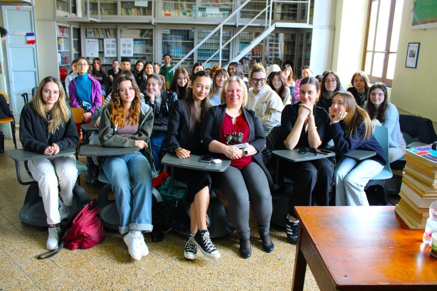 studenti_colonna