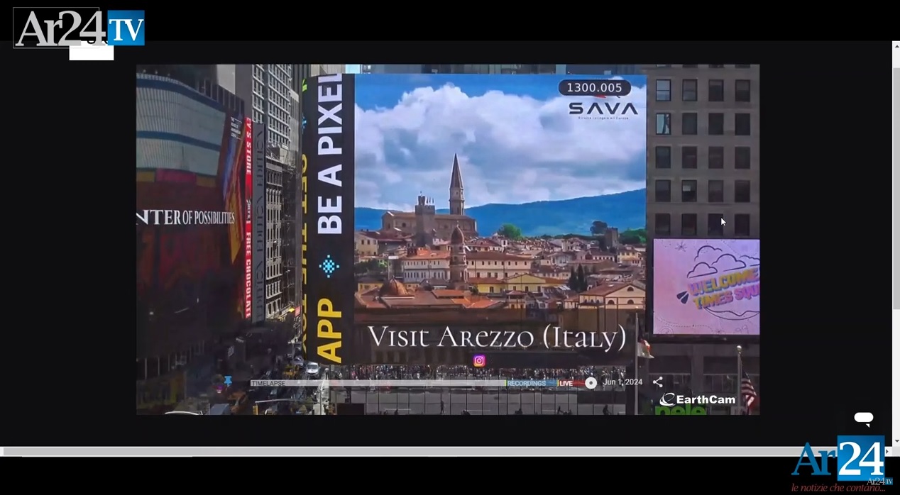Piazza Grande, il centro storico di Arezzo e la Giostra: magia a Times Square Ar24Tv
